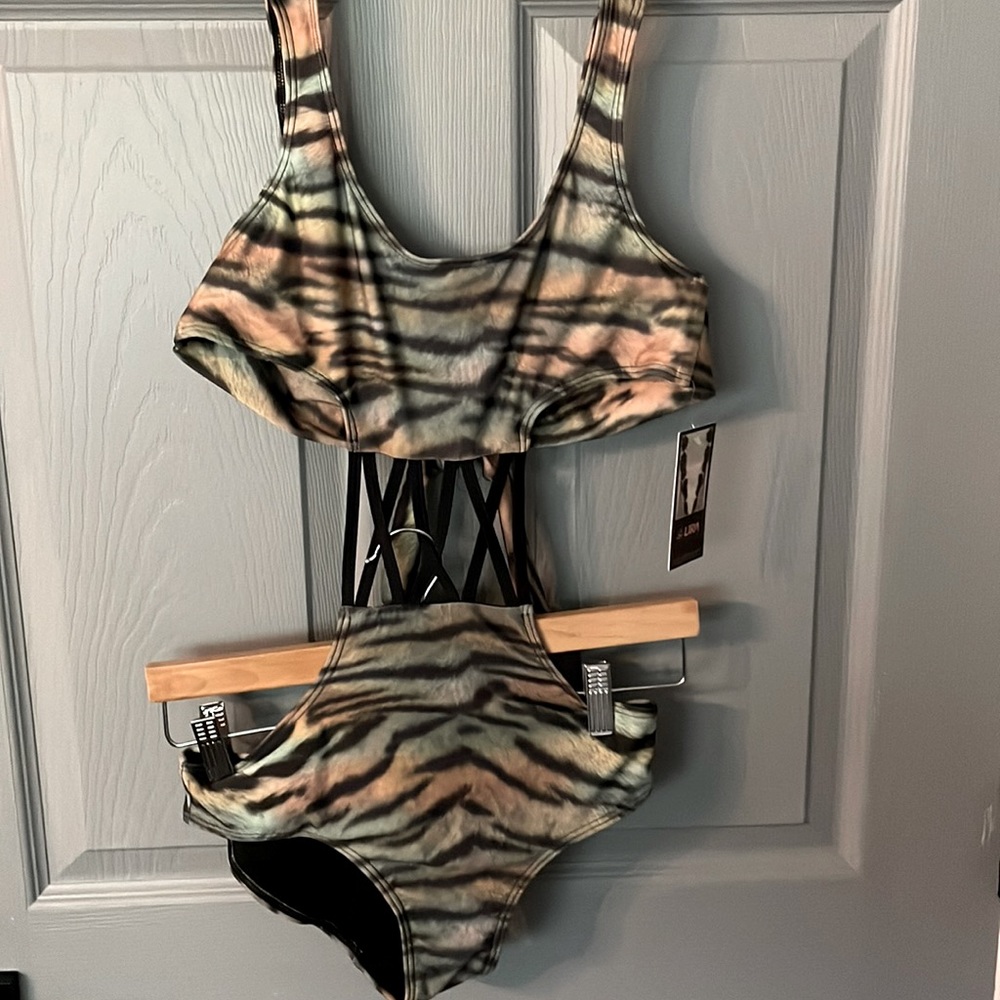 One piece swimsuit